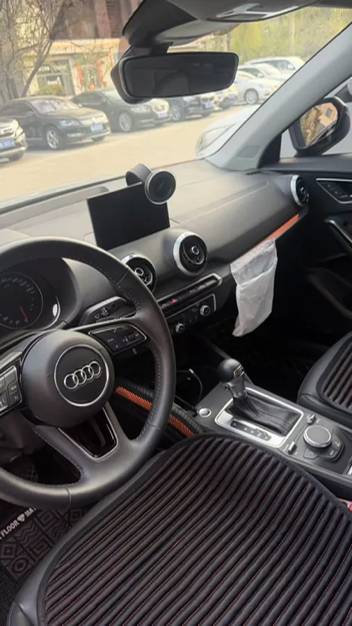 2022 Audi Q2L 1.4T 150HP L4 7DCT,autocango,china used car exporter,china ev exporter,chinese used car exporter,chinese used ev exporter