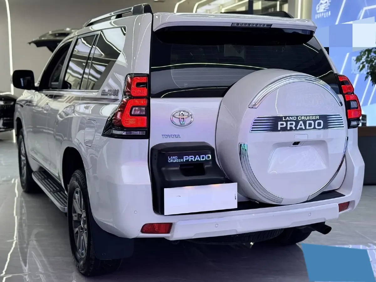 2018 Volvo XC90 2.0T 254HP L4 8AT,autocango,china used car exporter,china ev exporter,chinese used car exporter,chinese used ev exporter