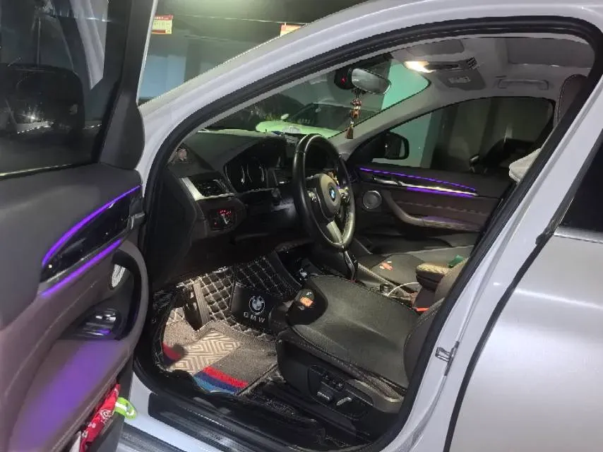 2022 BMW X1 2.0T 192HP L4 8AT,autocango,china used car exporter,china ev exporter,chinese used car exporter,chinese used ev exporter