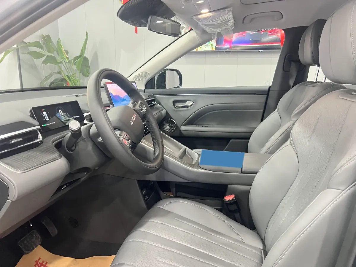 2026 Aion AION i60 REEV 101HP REEV,autocango,china used car exporter,china ev exporter,chinese used car exporter,chinese used ev exporter