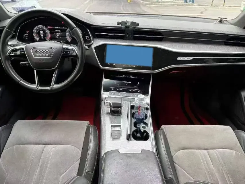 2022 Audi A6L 2.0T 224HP L4 7DCT,autocango,china used car exporter,china ev exporter,chinese used car exporter,chinese used ev exporter