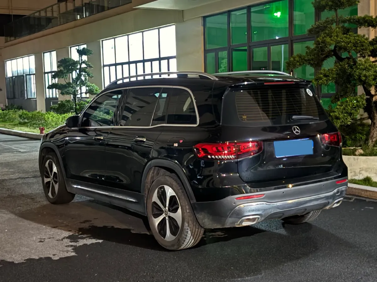 2021 Mercedes-Benz GLB Class 1.3T 163HP L4 7DCT,autocango,china used car exporter,china ev exporter,chinese used car exporter,chinese used ev exporter