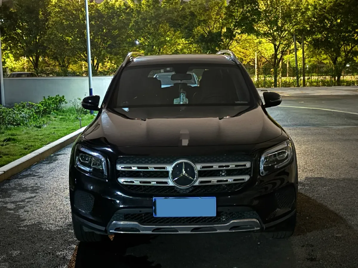 2021 Mercedes-Benz GLB Class 1.3T 163HP L4 7DCT,autocango,china used car exporter,china ev exporter,chinese used car exporter,chinese used ev exporter