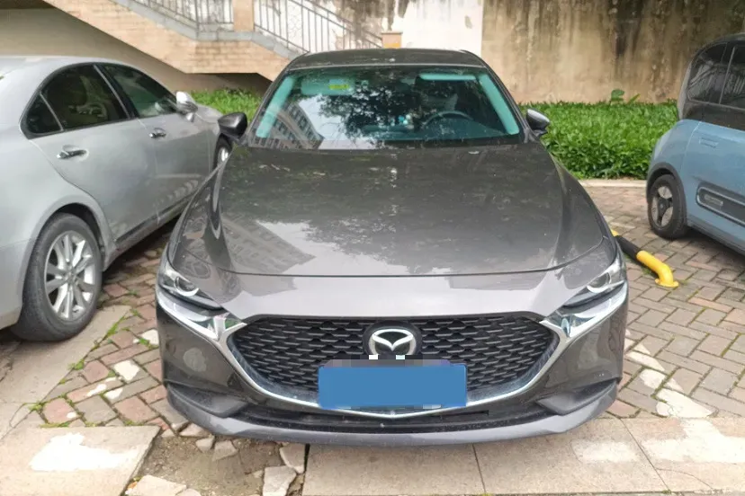 2022 Mazda 3 Axela 2.0L 158HP L4 6AT,autocango,china used car exporter,china ev exporter,chinese used car exporter,chinese used ev exporter