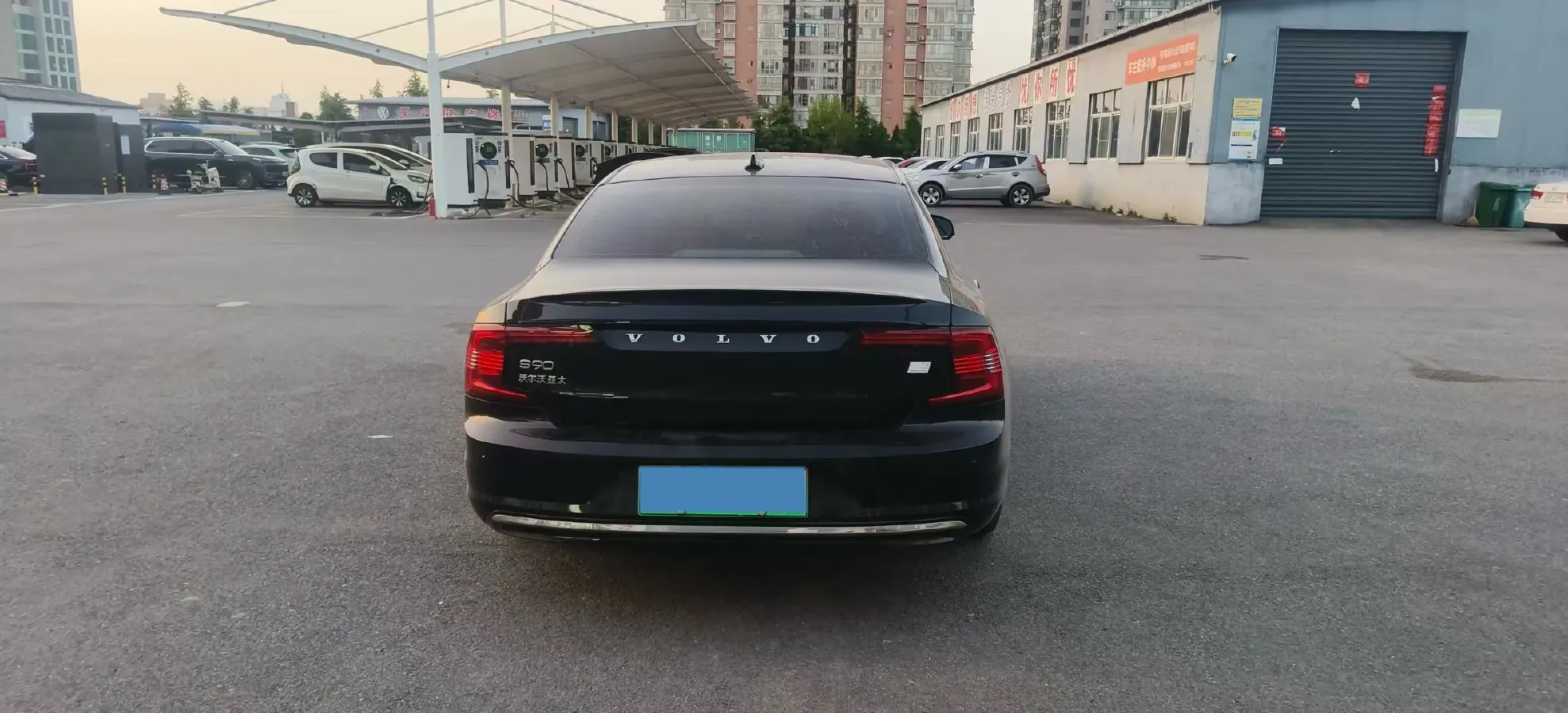 2022 Volvo S90 PHEV 2.0T 310HP L4 8AT PHEV 18.831KWH,autocango,china used car exporter,china ev exporter,chinese used car exporter,chinese used ev exporter