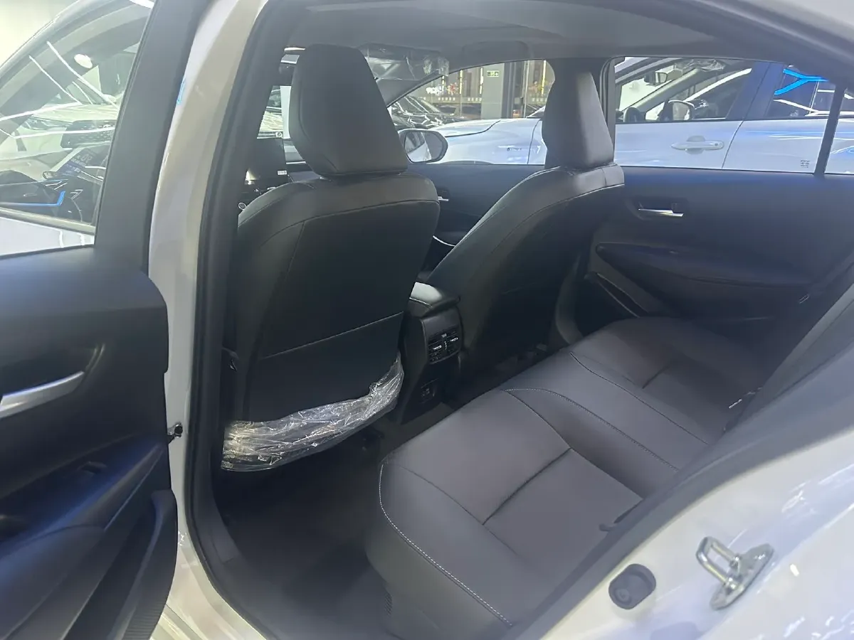 2024 Toyota Corolla 1.8L 98HP L4 E-CVT Hybrid,autocango,china used car exporter,china ev exporter,chinese used car exporter,chinese used ev exporter