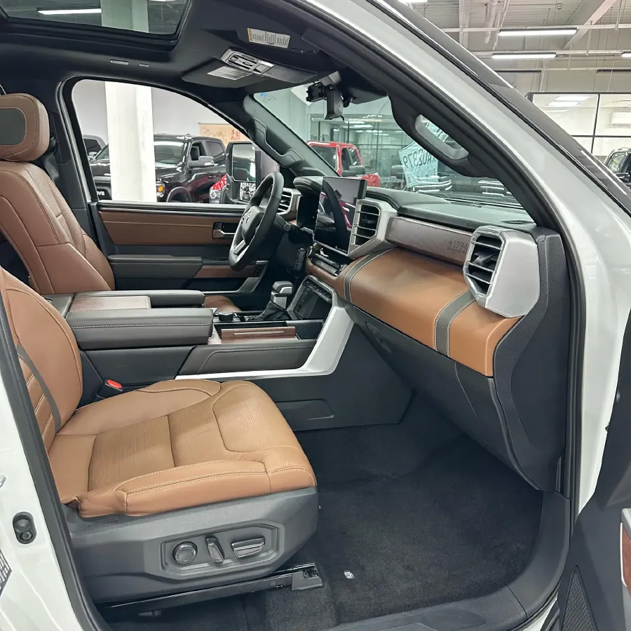 2022 Tank 300 2.0T 227HP L4 8AT,autocango,china used car exporter,china ev exporter,chinese used car exporter,chinese used ev exporter