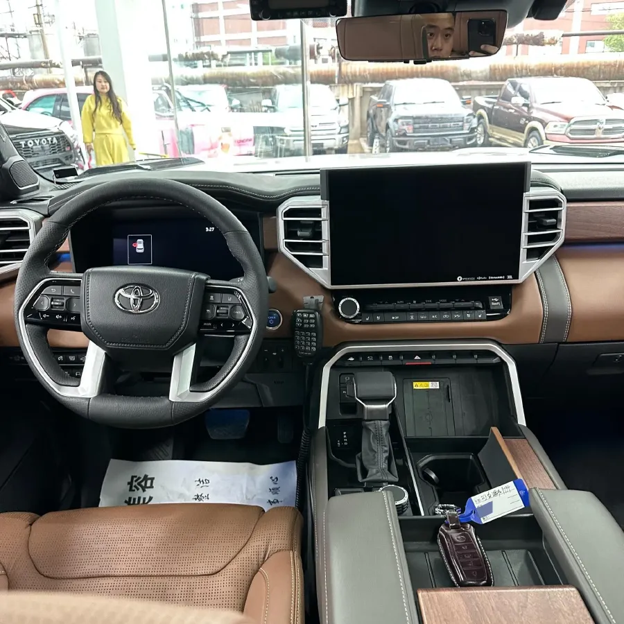 2022 Tank 300 2.0T 227HP L4 8AT,autocango,china used car exporter,china ev exporter,chinese used car exporter,chinese used ev exporter