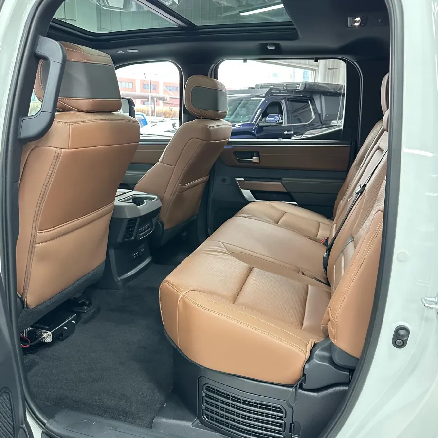 2022 Tank 300 2.0T 227HP L4 8AT,autocango,china used car exporter,china ev exporter,chinese used car exporter,chinese used ev exporter