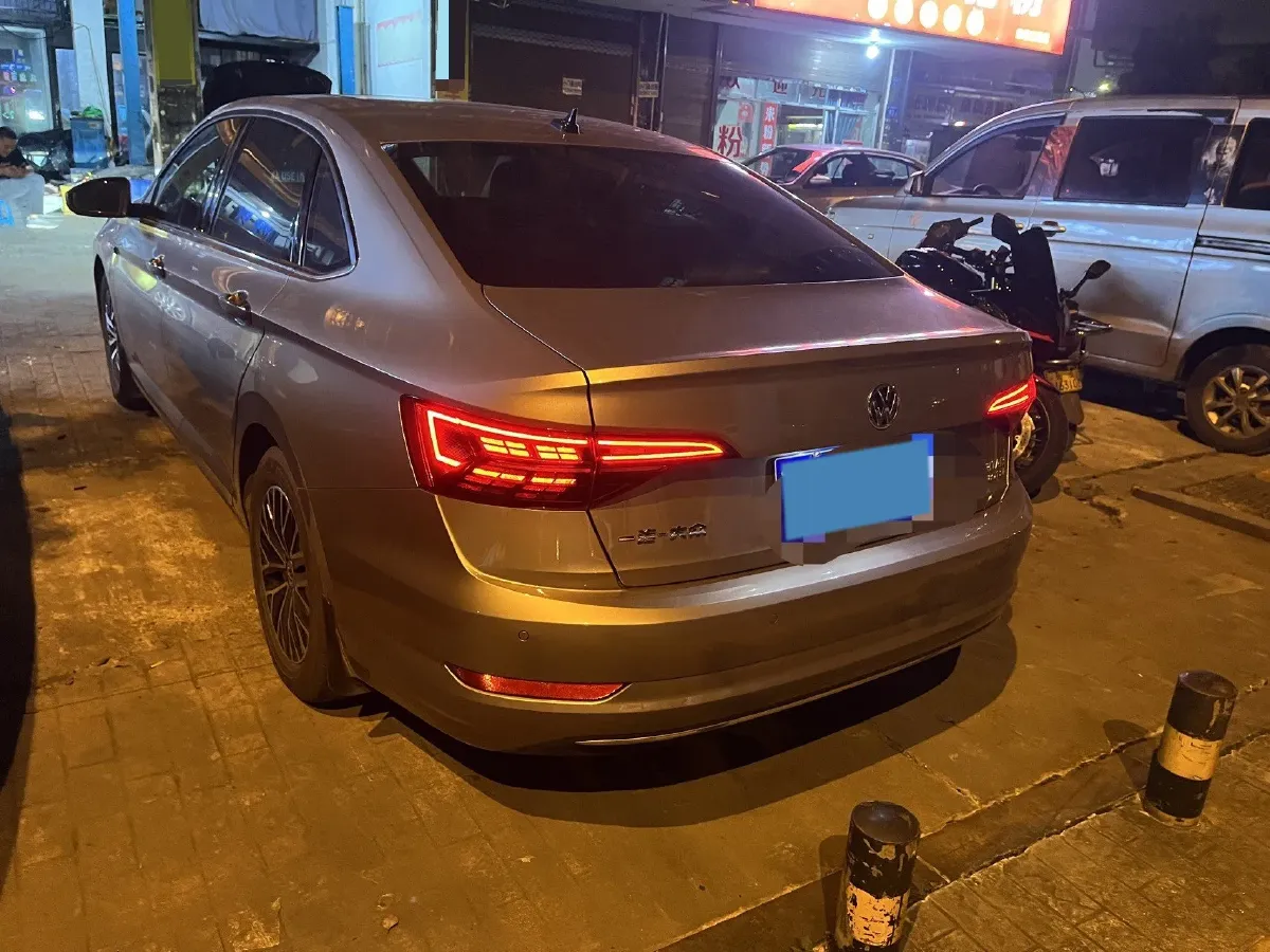 2020 Volkswagen Sagitar 1.4T 150HP L4 7DCT,autocango,china used car exporter,china ev exporter,chinese used car exporter,chinese used ev exporter