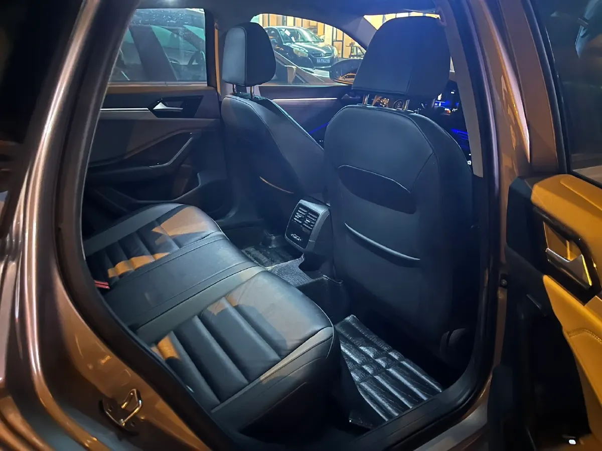 2020 Volkswagen Sagitar 1.4T 150HP L4 7DCT,autocango,china used car exporter,china ev exporter,chinese used car exporter,chinese used ev exporter