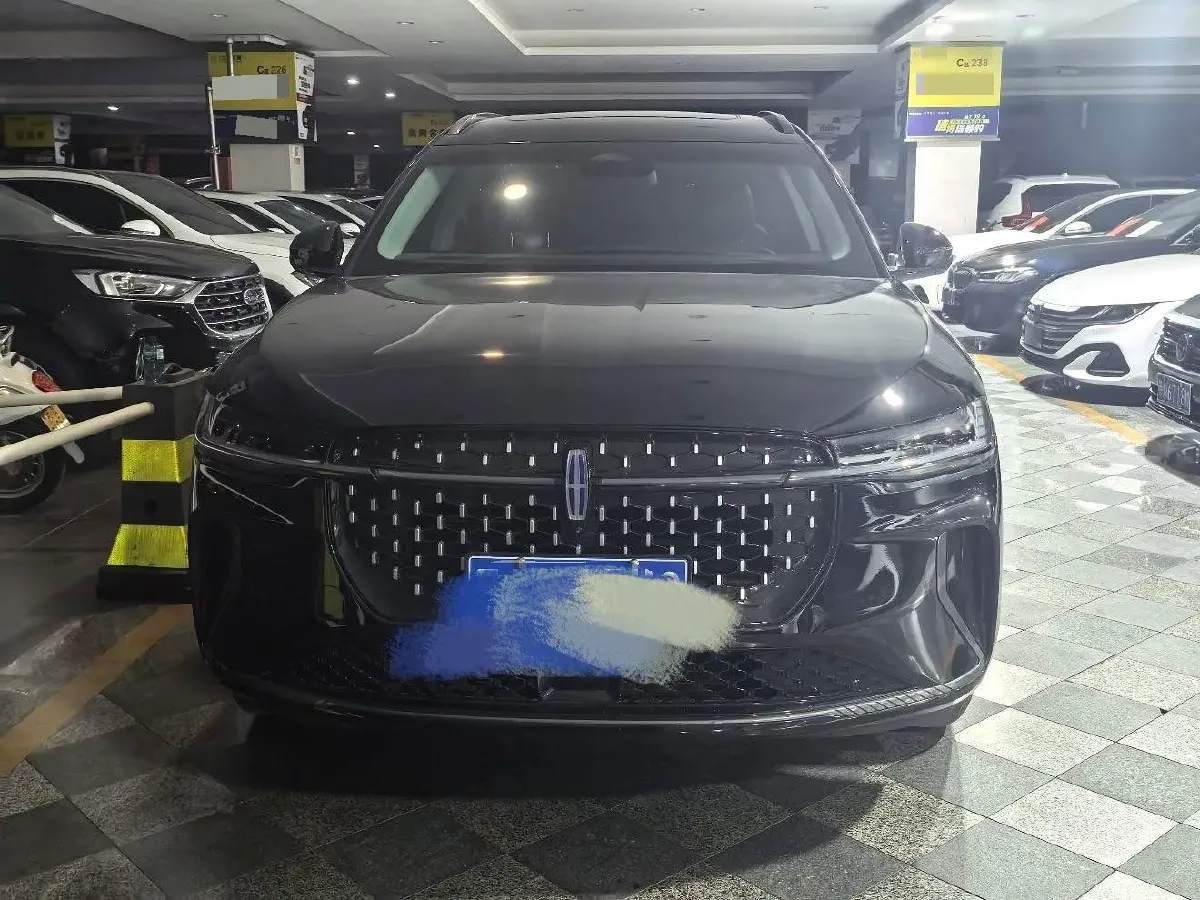 2025 Lincoln Nautilus 2.0T 282HP L4 E-CVT Hybrid,autocango,china used car exporter,china ev exporter,chinese used car exporter,chinese used ev exporter