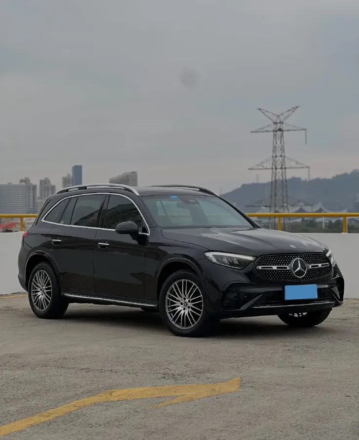 2024 Mercedes-Benz GLC Class 2.0T 258HP L4 9AT,autocango,china used car exporter,china ev exporter,chinese used car exporter,chinese used ev exporter