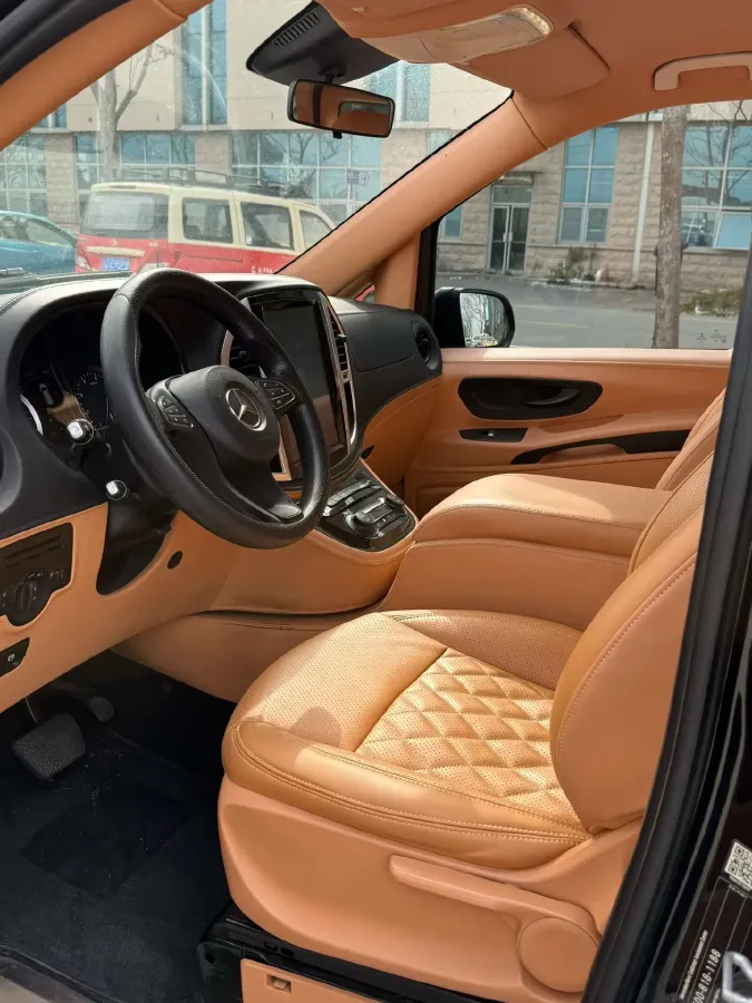 2020 Mercedes-Benz Vito 2.0T 211HP L4 9AT,autocango,china used car exporter,china ev exporter,chinese used car exporter,chinese used ev exporter