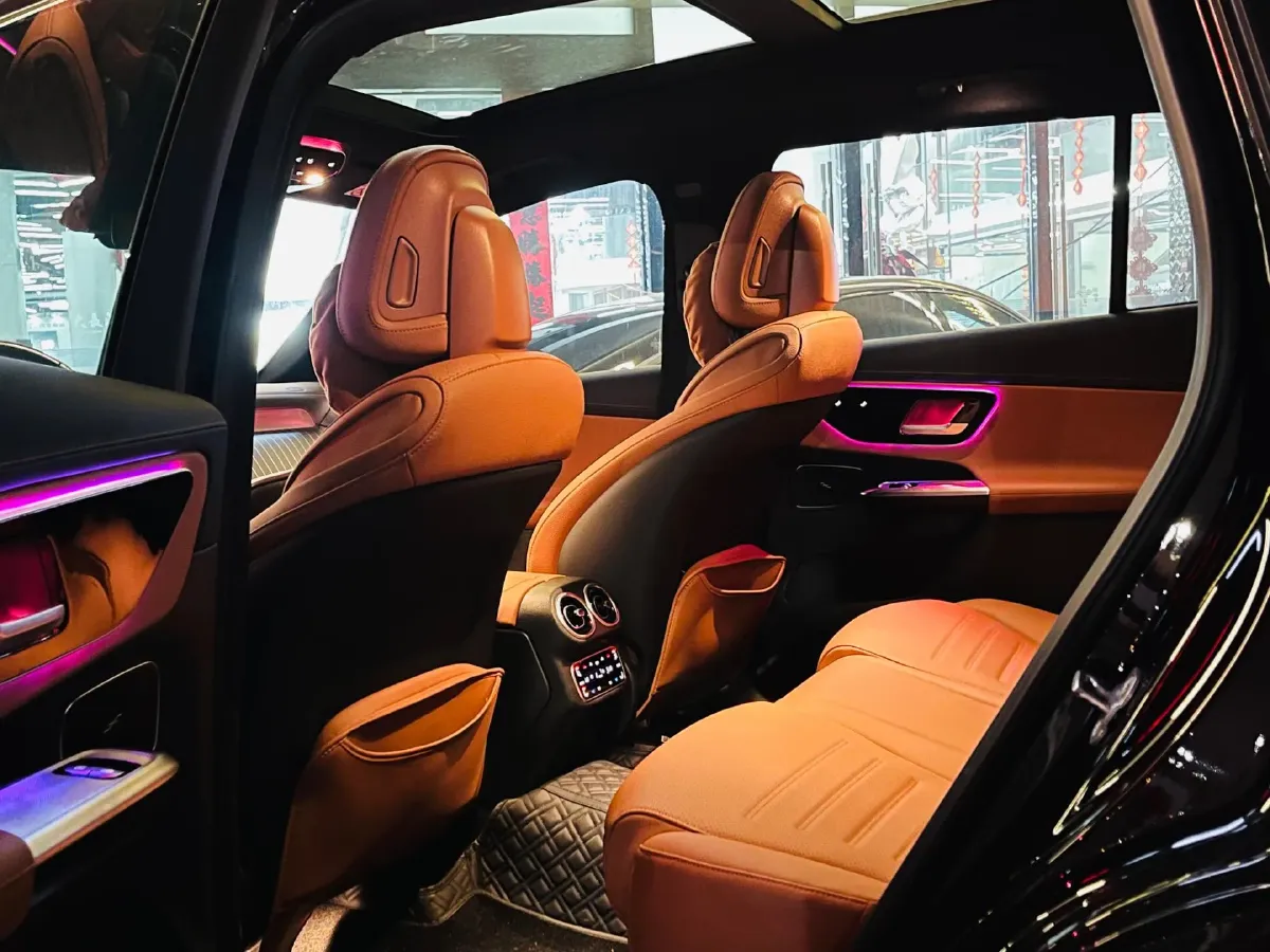 2023 Mercedes-Benz GLC Class 2.0T 204HP L4 9AT,autocango,china used car exporter,china ev exporter,chinese used car exporter,chinese used ev exporter