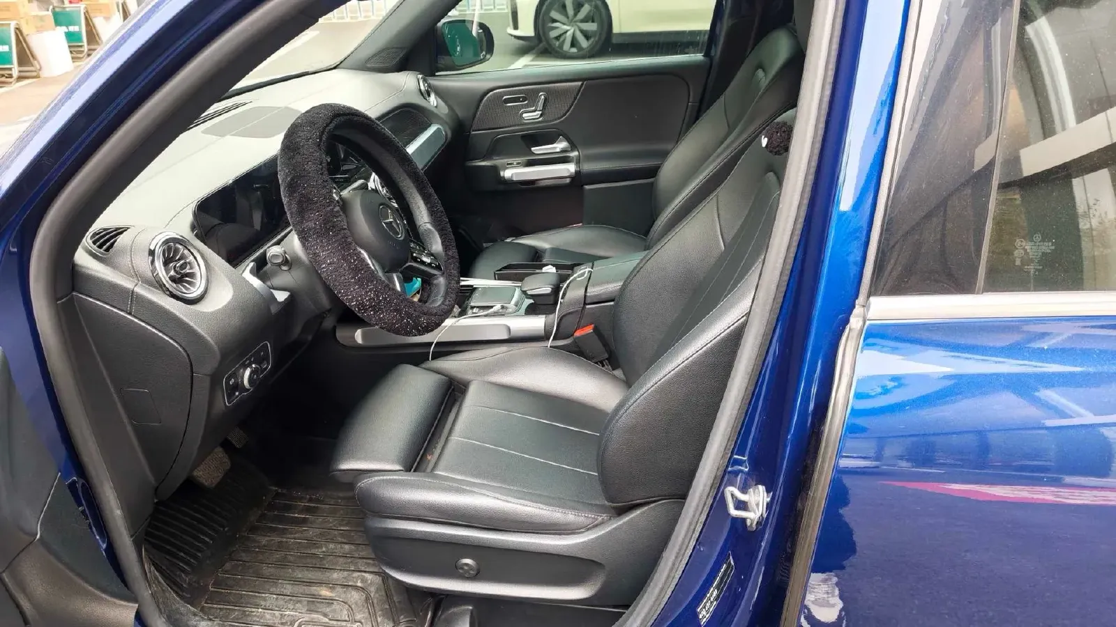 2021 Mercedes-Benz GLB Class 1.3T 163HP L4 7DCT,autocango,china used car exporter,china ev exporter,chinese used car exporter,chinese used ev exporter