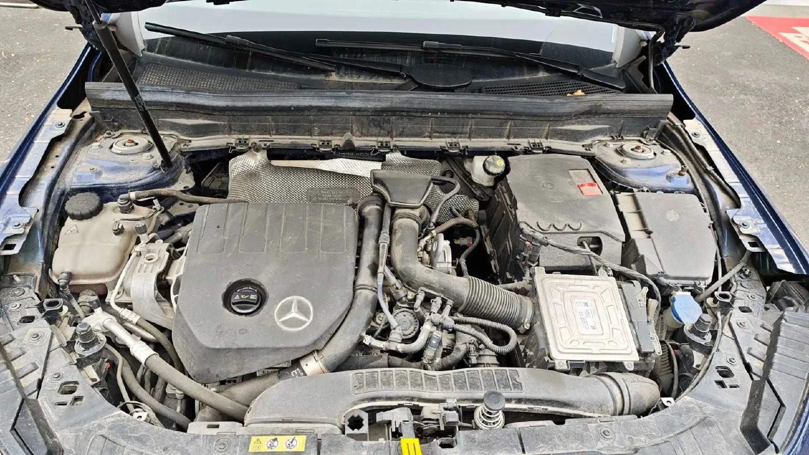 2021 Mercedes-Benz GLB Class 1.3T 163HP L4 7DCT,autocango,china used car exporter,china ev exporter,chinese used car exporter,chinese used ev exporter