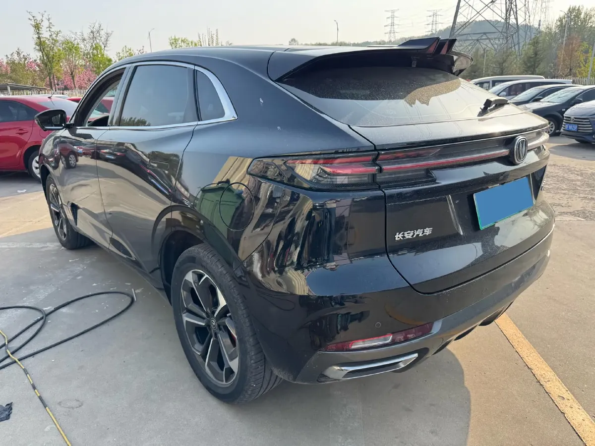 2022 Bestune T99 2.0T 224HP L4 6AT,autocango,china used car exporter,china ev exporter,chinese used car exporter,chinese used ev exporter