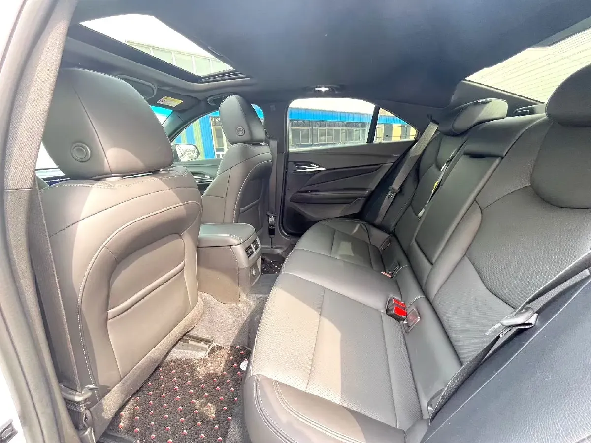 2021 Cadillac CT4 2.0T 237HP L4 8AT,autocango,china used car exporter,china ev exporter,chinese used car exporter,chinese used ev exporter