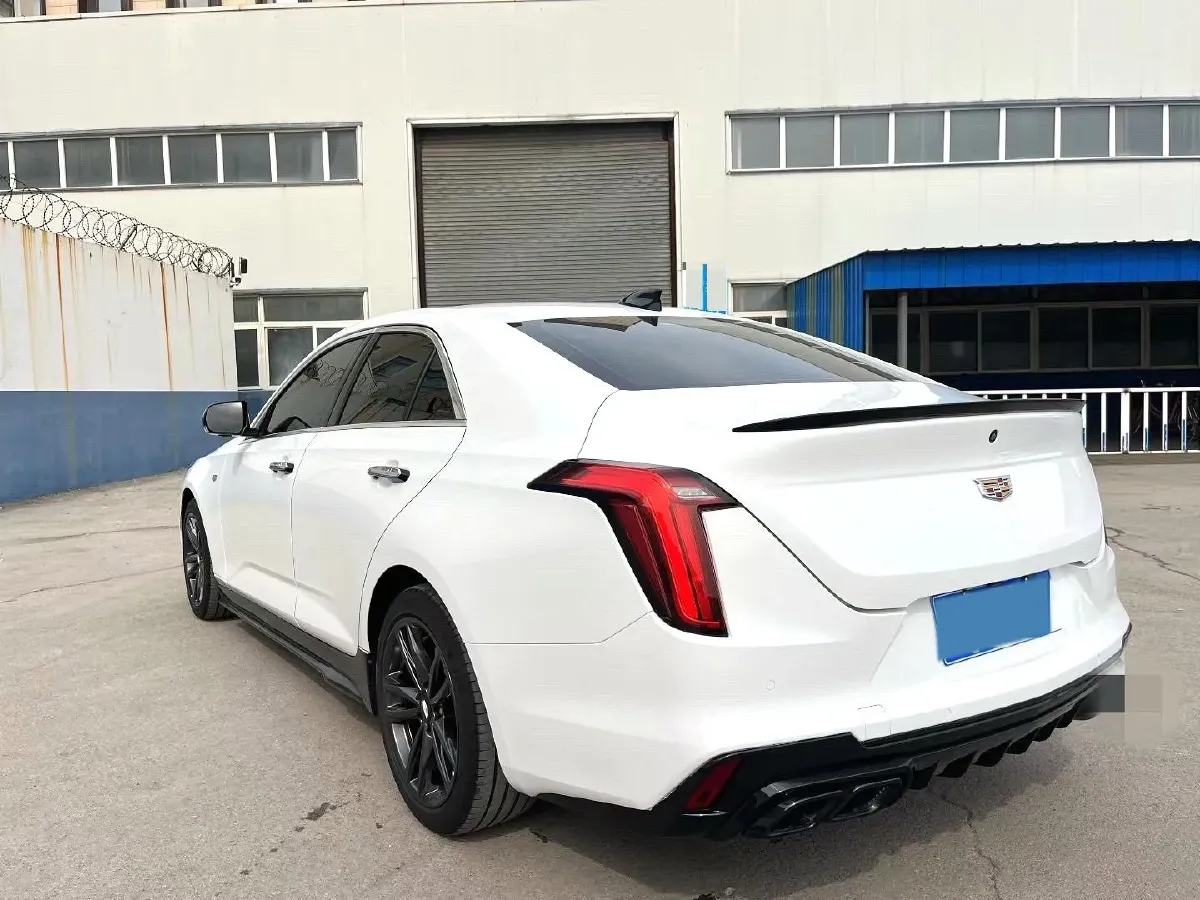 2021 Cadillac CT4 2.0T 237HP L4 8AT,autocango,china used car exporter,china ev exporter,chinese used car exporter,chinese used ev exporter
