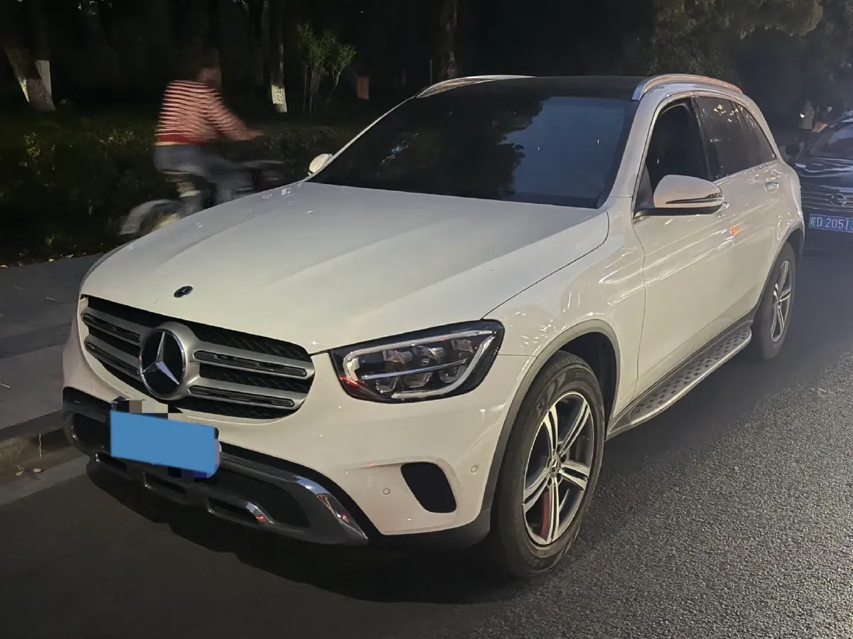 2021 Mercedes-Benz GLC Class 2.0T 197HP L4 9AT,autocango,china used car exporter,china ev exporter,chinese used car exporter,chinese used ev exporter