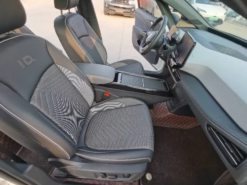 2024 Volkswagen ID.3 BEV 52.8KWH,autocango,china used car exporter,china ev exporter,chinese used car exporter,chinese used ev exporter