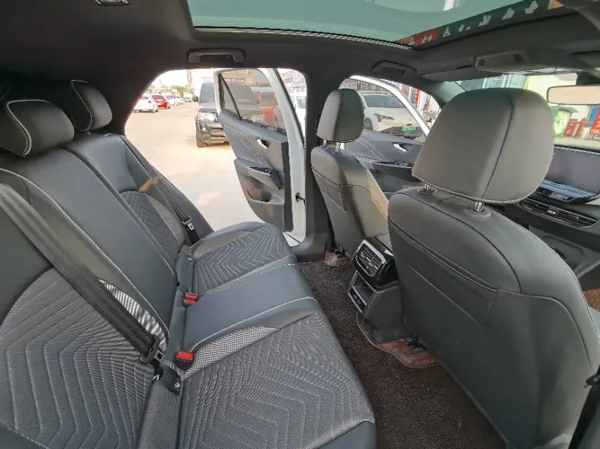 2024 Volkswagen ID.3 BEV 52.8KWH,autocango,china used car exporter,china ev exporter,chinese used car exporter,chinese used ev exporter