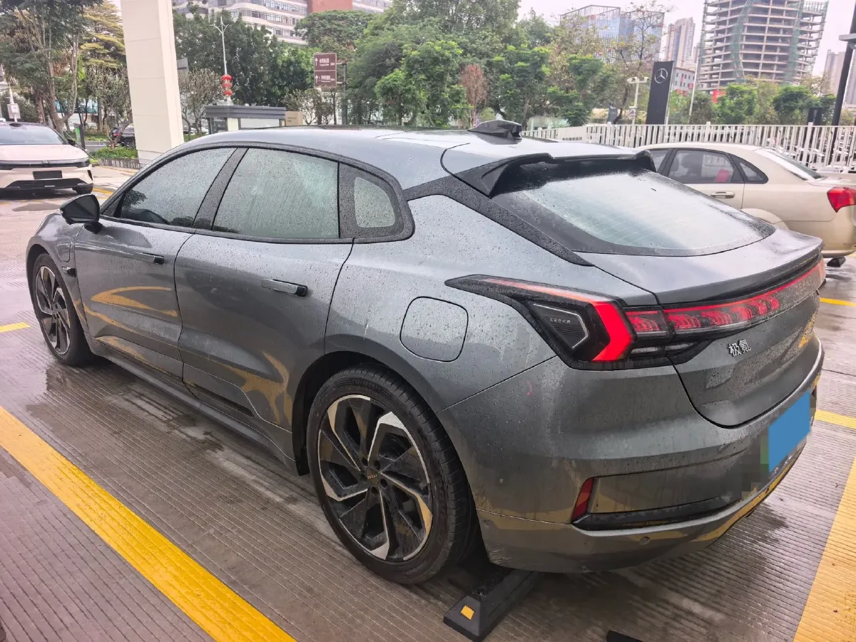2022 Zeekr 001 BEV 86KWH,autocango,china used car exporter,china ev exporter,chinese used car exporter,chinese used ev exporter