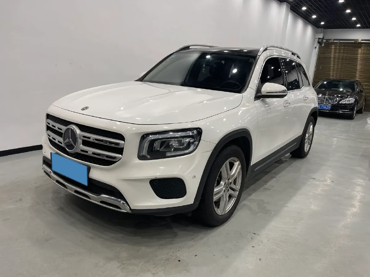 2020 Mercedes-Benz GLB Class 1.3T 163HP L4 7DCT,autocango,china used car exporter,china ev exporter,chinese used car exporter,chinese used ev exporter
