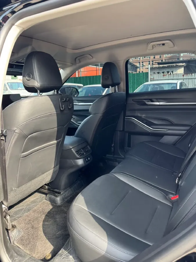 2024 Haval H6 1.5T 184HP L4 7DCT,autocango,china used car exporter,china ev exporter,chinese used car exporter,chinese used ev exporter