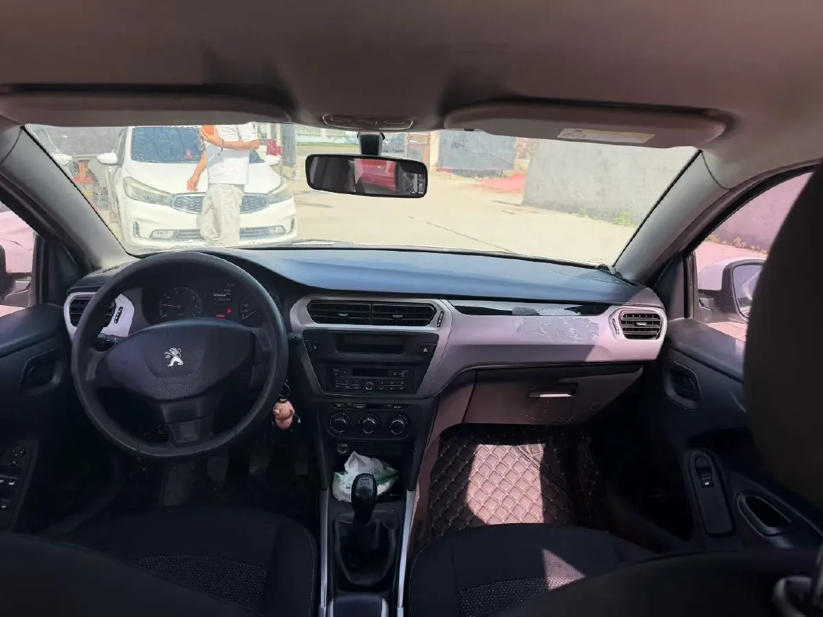 2018 Peugeot 301 1.6L 117HP L4 5MT,autocango,china used car exporter,china ev exporter,chinese used car exporter,chinese used ev exporter