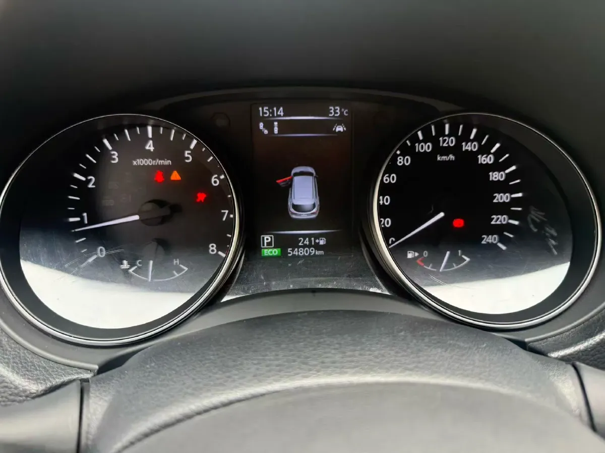 2021 Nissan Qashqai 2.0L 151HP L4 CVT,autocango,china used car exporter,china ev exporter,chinese used car exporter,chinese used ev exporter