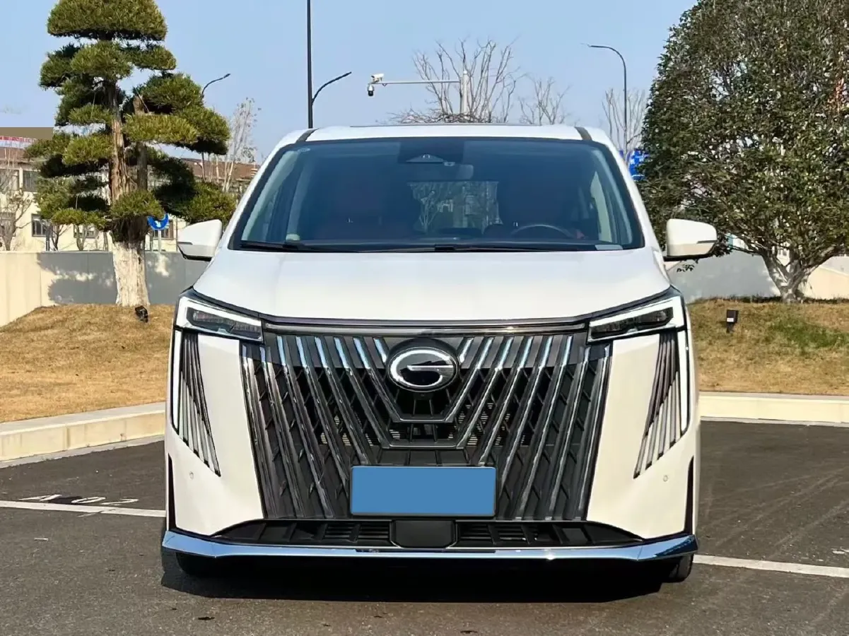 2024 GAC Trumpchi M8 2.0T 252HP L4 8AT,autocango,china used car exporter,china ev exporter,chinese used car exporter,chinese used ev exporter