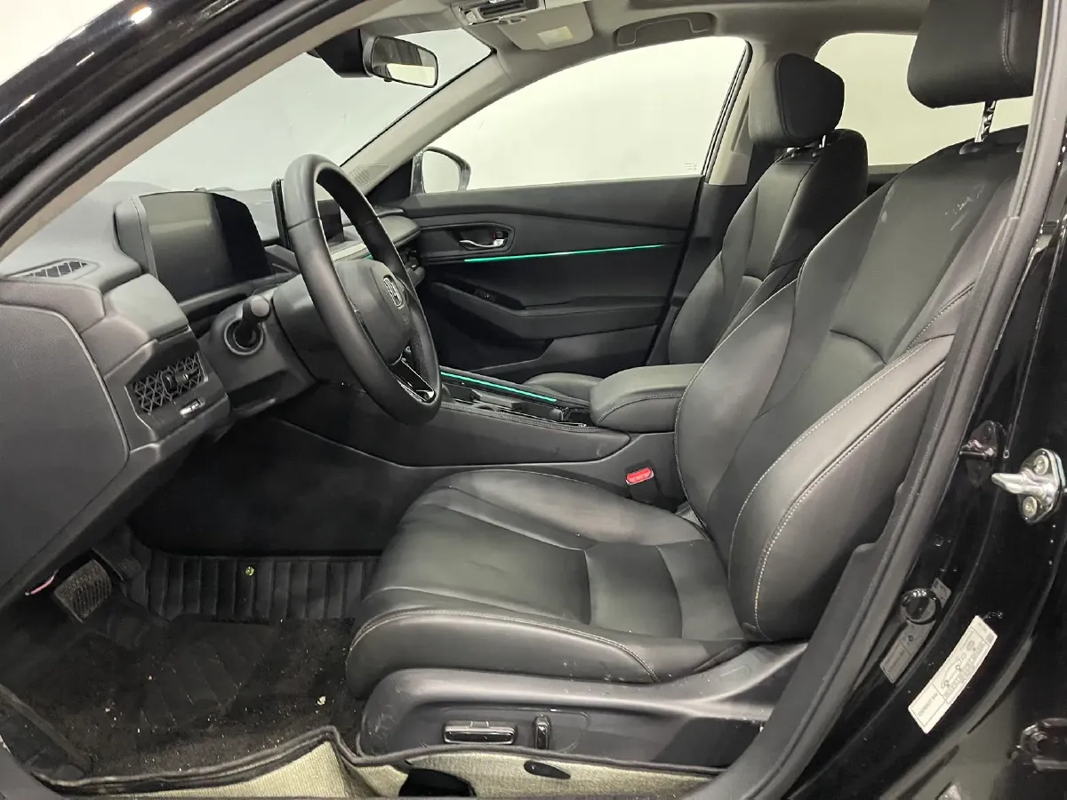 2025 Honda Accord 1.5T 192HP L4 CVT,autocango,china used car exporter,china ev exporter,chinese used car exporter,chinese used ev exporter