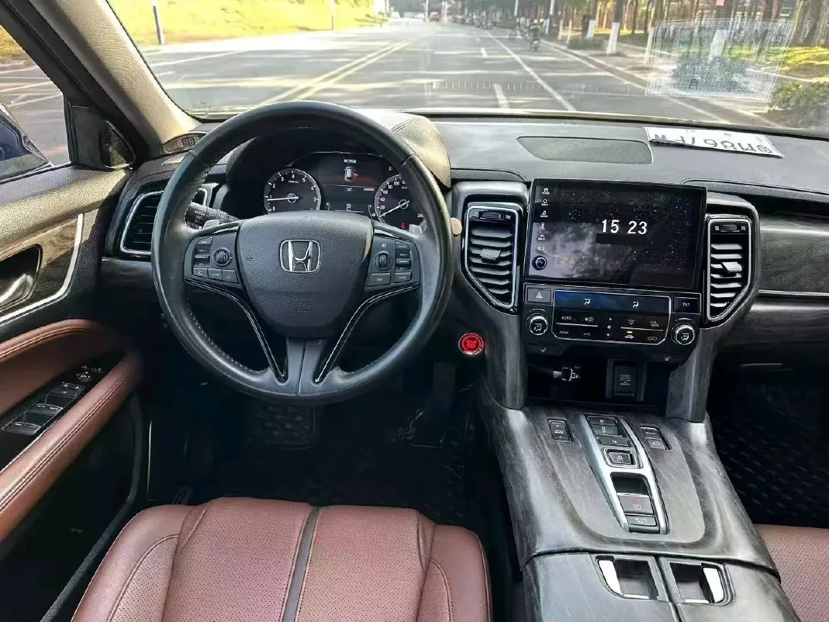 2023 Honda UR-V 2.0T 261HP L4 9AT,autocango,china used car exporter,china ev exporter,chinese used car exporter,chinese used ev exporter