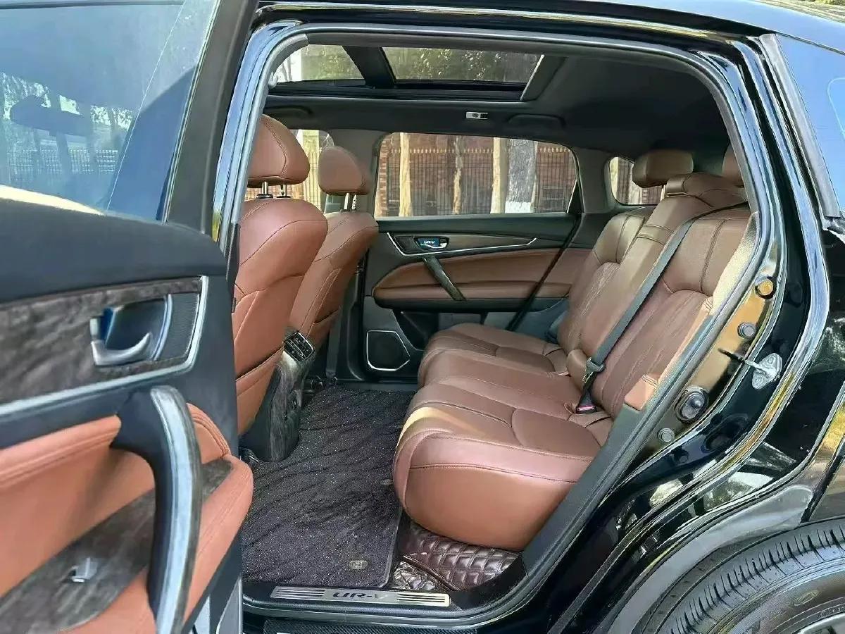 2023 Honda UR-V 2.0T 261HP L4 9AT,autocango,china used car exporter,china ev exporter,chinese used car exporter,chinese used ev exporter