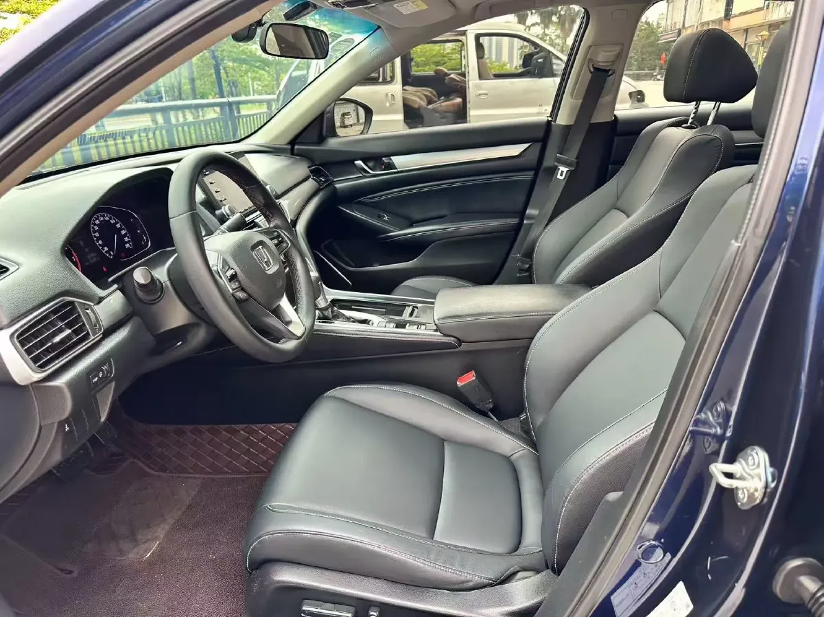 2019 Honda Inspire 1.5T 194HP L4 CVT,autocango,china used car exporter,china ev exporter,chinese used car exporter,chinese used ev exporter