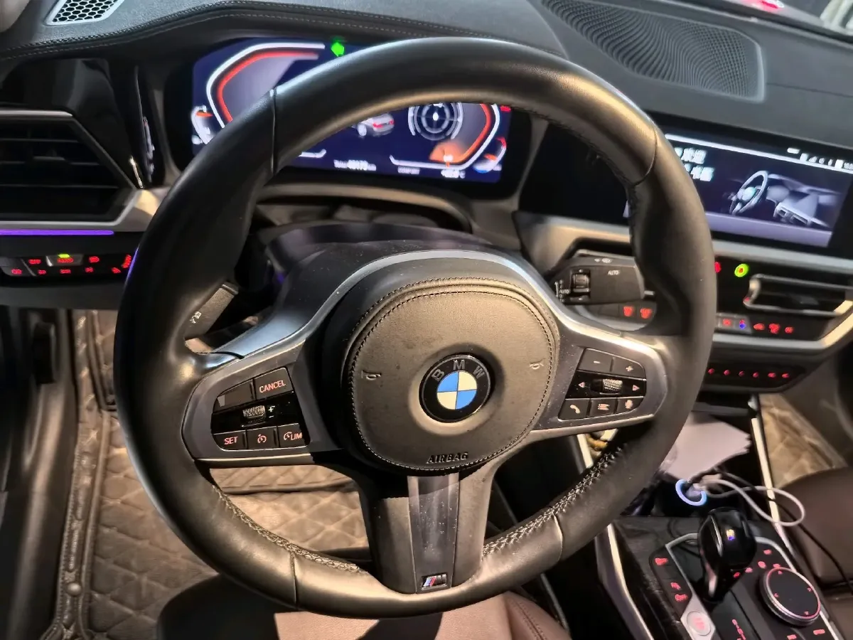 2020 BMW 3 Series 2.0T 184HP L4 8AT,autocango,china used car exporter,china ev exporter,chinese used car exporter,chinese used ev exporter