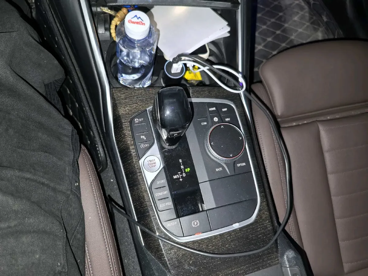 2020 BMW 3 Series 2.0T 184HP L4 8AT,autocango,china used car exporter,china ev exporter,chinese used car exporter,chinese used ev exporter