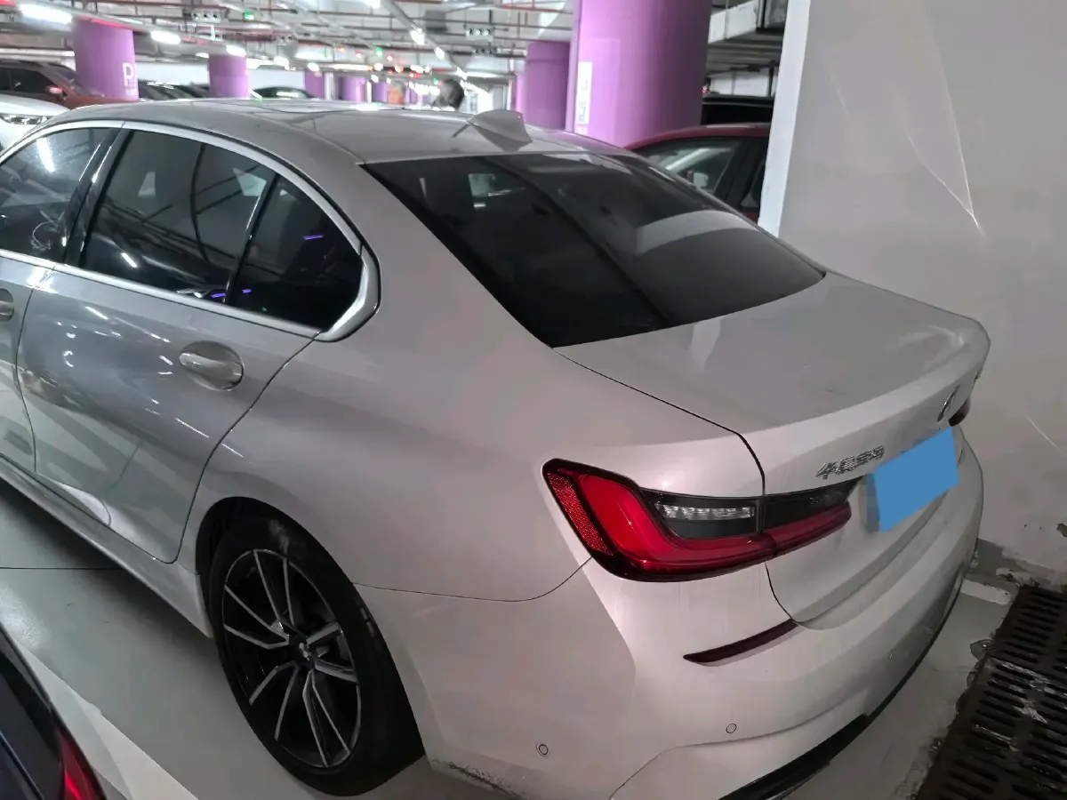 2020 BMW 3 Series 2.0T 184HP L4 8AT,autocango,china used car exporter,china ev exporter,chinese used car exporter,chinese used ev exporter