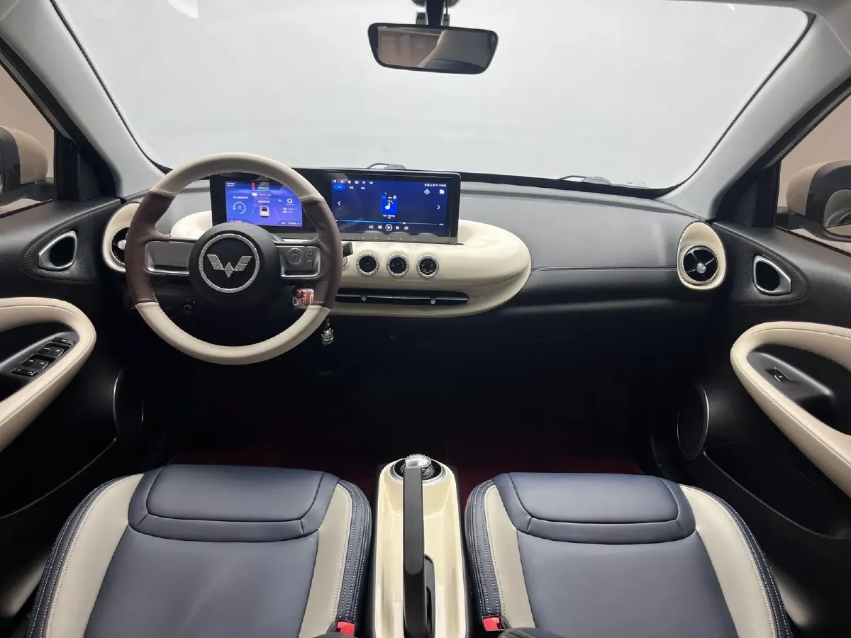 2024 WuLing BinGuo BEV 17.3KWH,autocango,china used car exporter,china ev exporter,chinese used car exporter,chinese used ev exporter