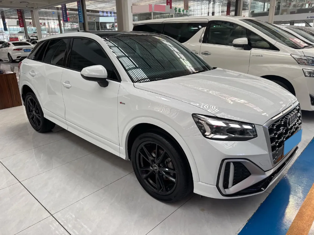 2022 Audi Q2L 1.4T 150HP L4 7DCT,autocango,china used car exporter,china ev exporter,chinese used car exporter,chinese used ev exporter