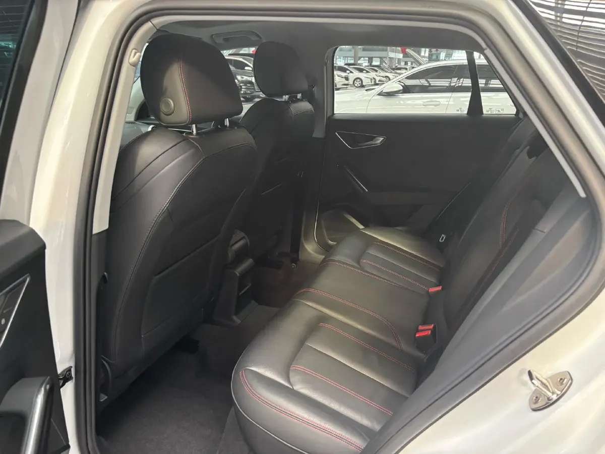 2022 Audi Q2L 1.4T 150HP L4 7DCT,autocango,china used car exporter,china ev exporter,chinese used car exporter,chinese used ev exporter