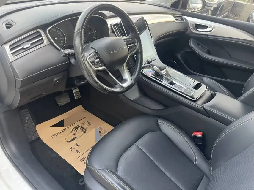 2021 Roewe i6 MAX 1.5T 169HP L4 AMT PHEV,autocango,china used car exporter,china ev exporter,chinese used car exporter,chinese used ev exporter