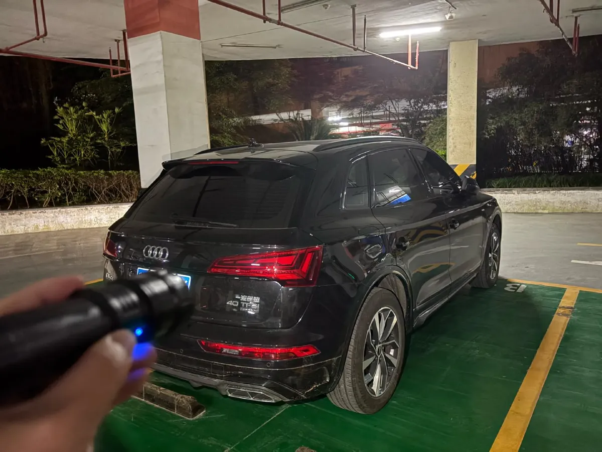 2024 Audi Q5L 2.0T 245HP L4 7DCT,autocango,china used car exporter,china ev exporter,chinese used car exporter,chinese used ev exporter