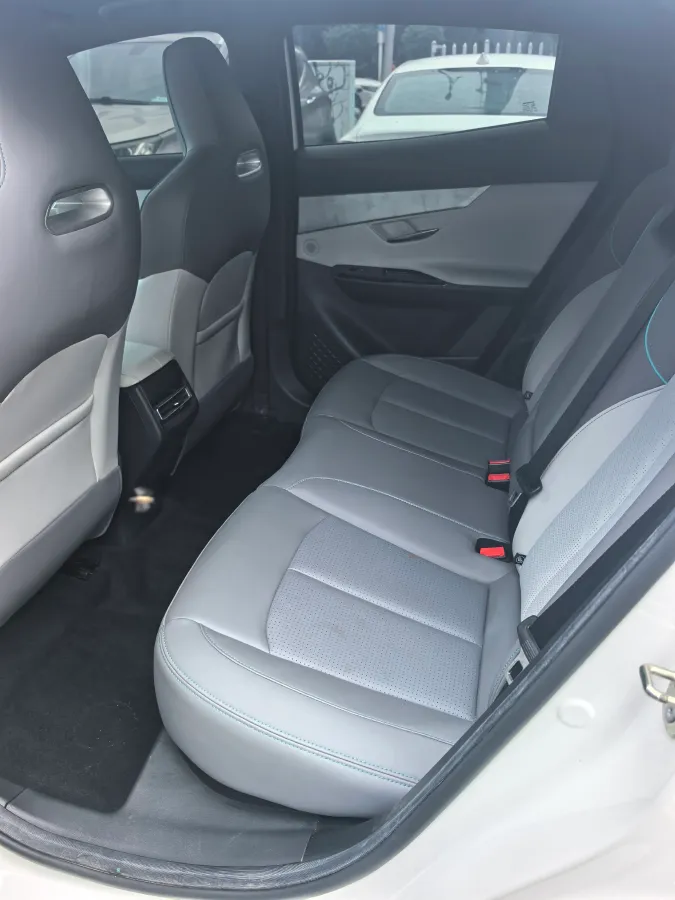 2023 ChangAn UNI-T 1.5T 188HP L4 7DCT,autocango,china used car exporter,china ev exporter,chinese used car exporter,chinese used ev exporter