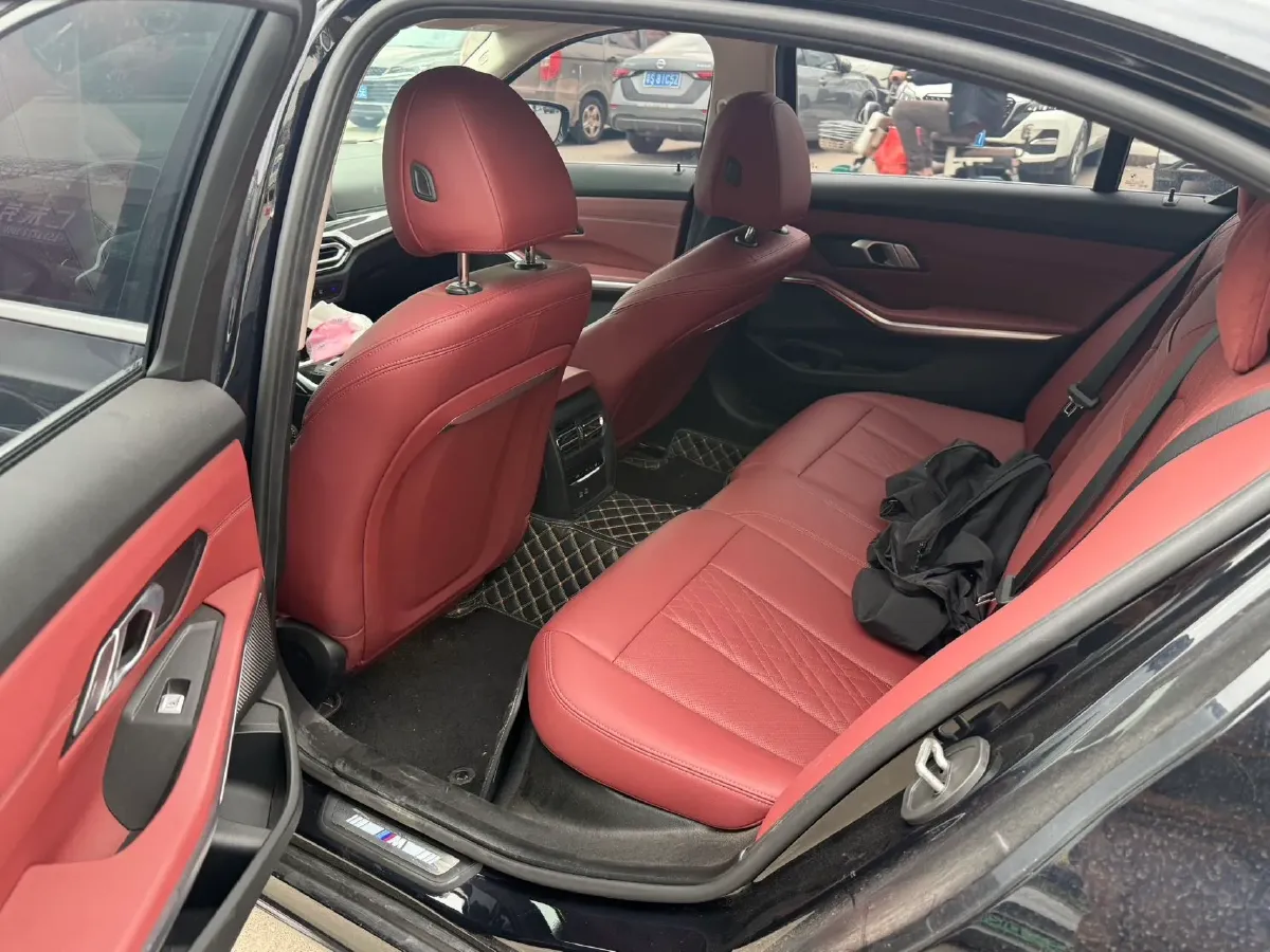 2024 BMW 3 Series 2.0T 184HP L4 8AT,autocango,china used car exporter,china ev exporter,chinese used car exporter,chinese used ev exporter