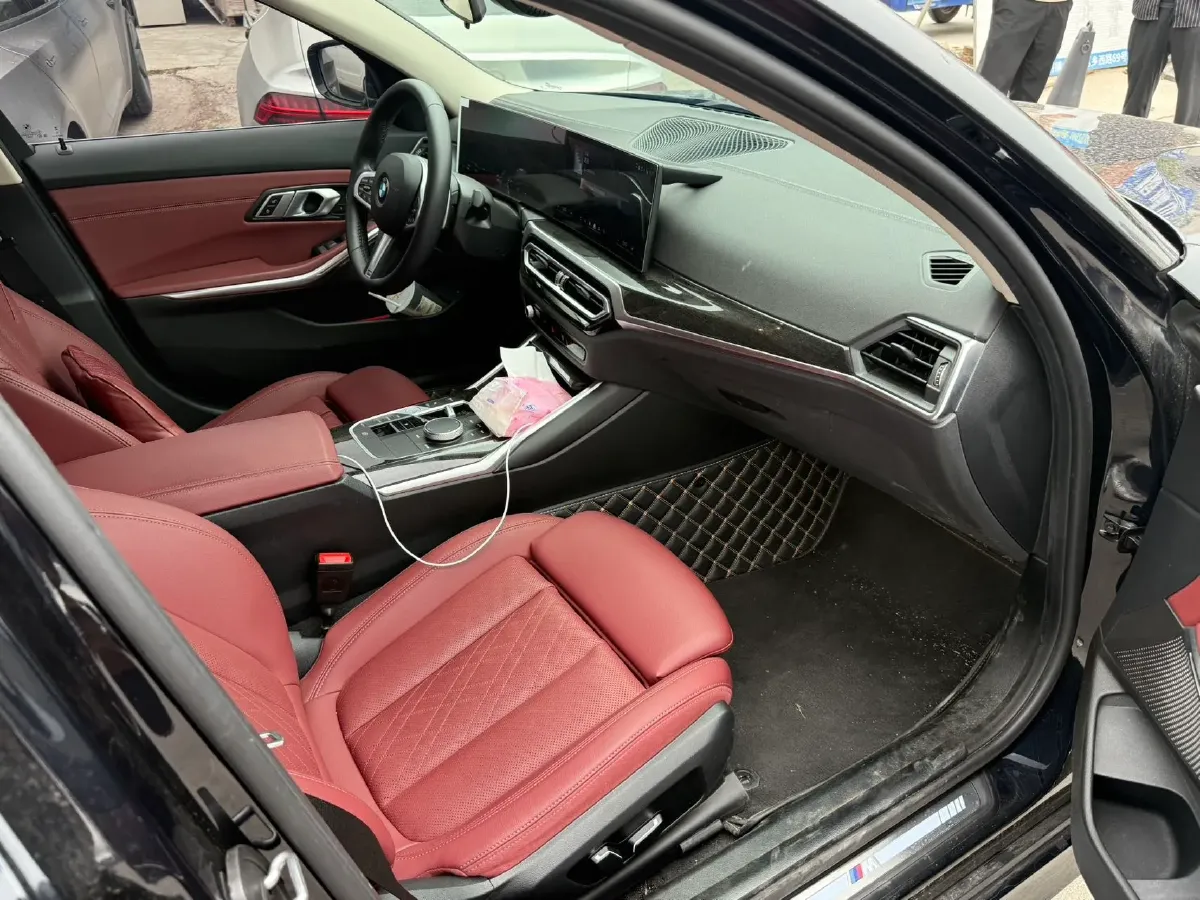 2024 BMW 3 Series 2.0T 184HP L4 8AT,autocango,china used car exporter,china ev exporter,chinese used car exporter,chinese used ev exporter