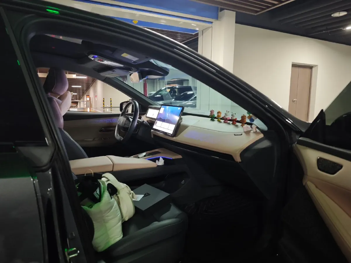 2022 Mazda 3 Axela 2.0L 158HP L4 6AT,autocango,china used car exporter,china ev exporter,chinese used car exporter,chinese used ev exporter