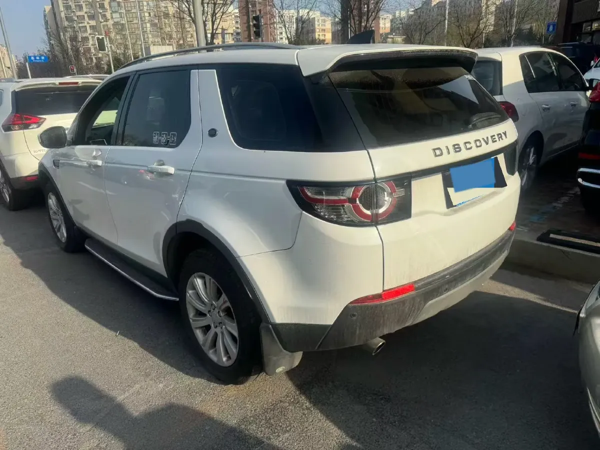 2018 Land Rover Discovery Sport 2.0T 241HP L4 9AT,autocango,china used car exporter,china ev exporter,chinese used car exporter,chinese used ev exporter